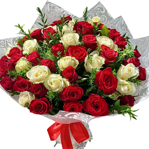 Фото товара Букет "Красуня" 51 троянда в Кривом Роге