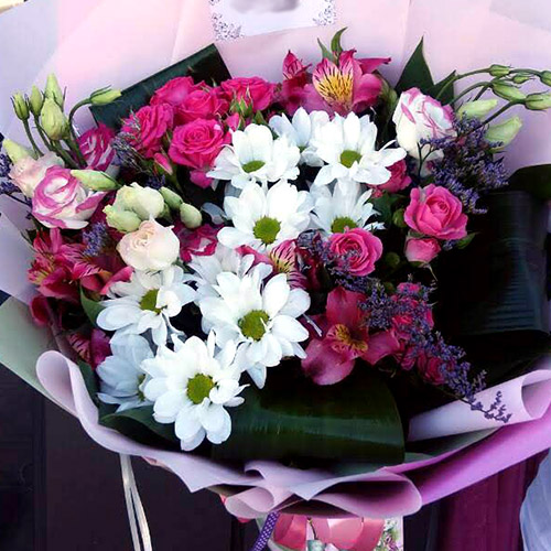 цветы и подарки на 8 Марта в категории Композиции | «Кривріг Роза»